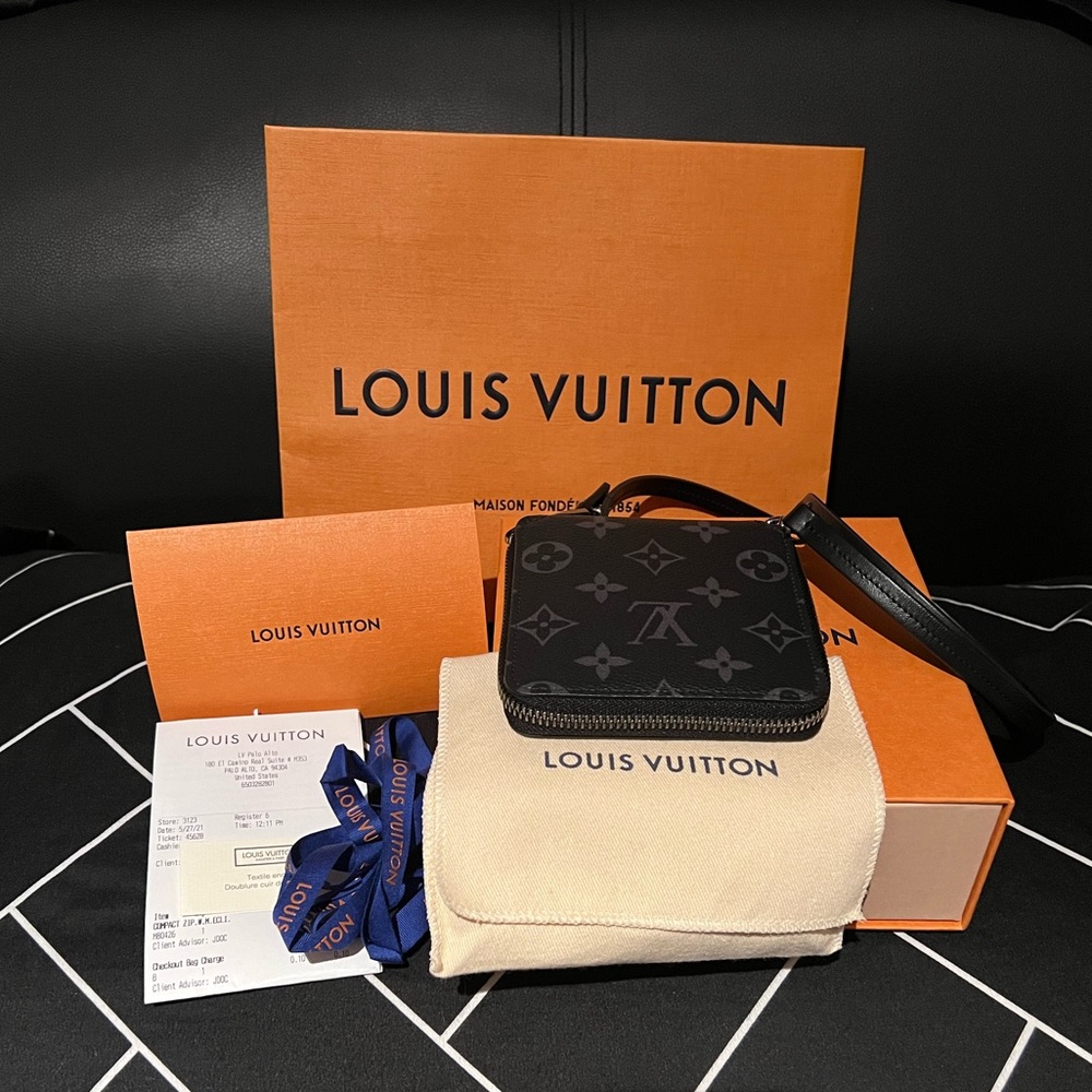 Louis Vuitton Compact Zip Wallet
